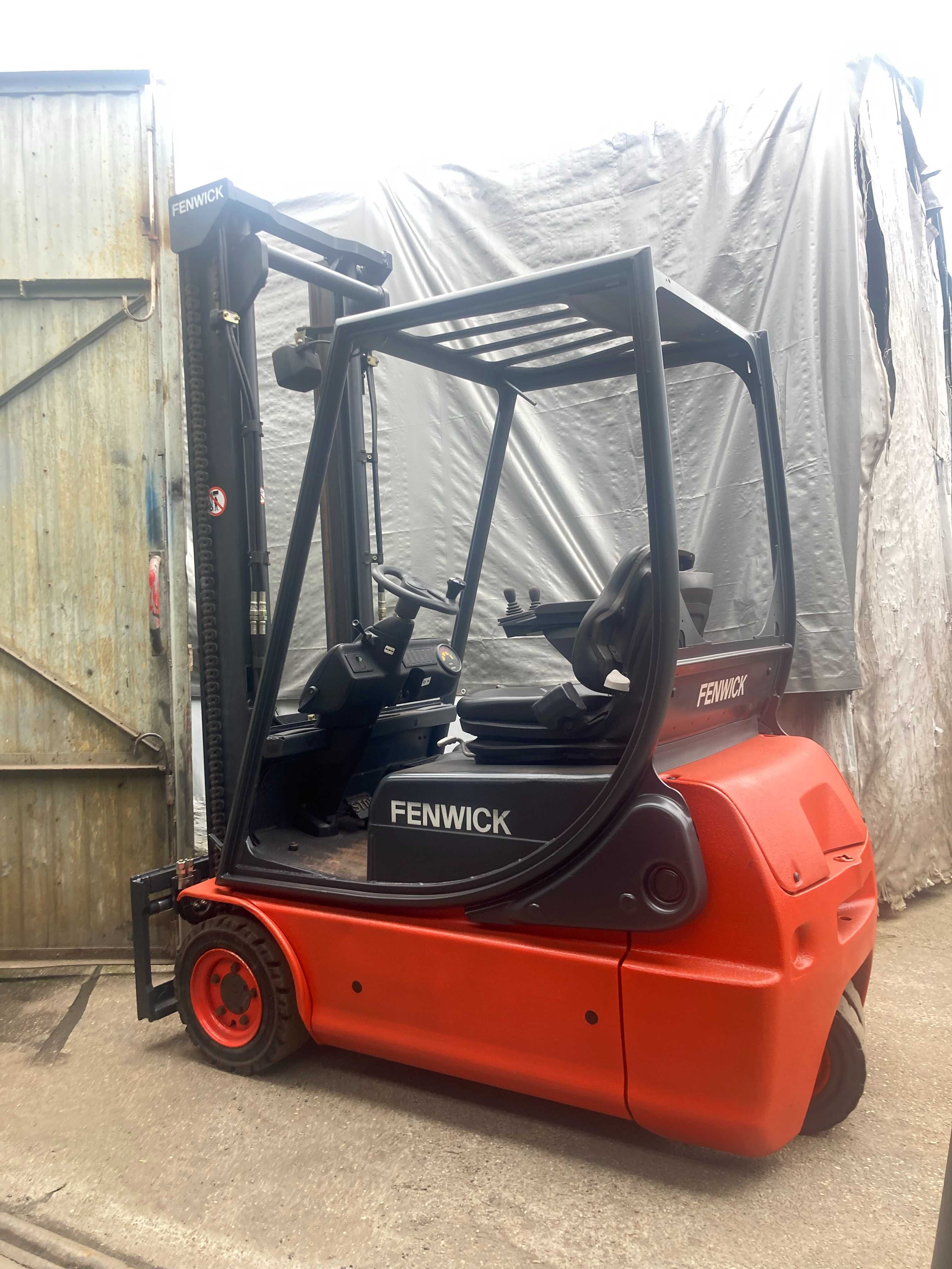 Linde E16C-335, 4 hydrauliki przesuw wózek E14 E20
