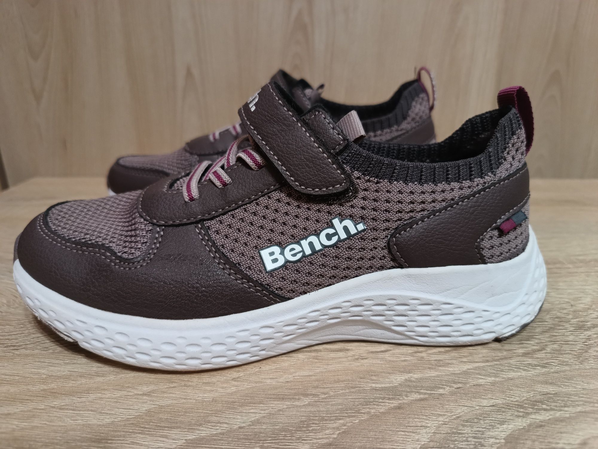 Buty sportowe Bench 34 jak nowe