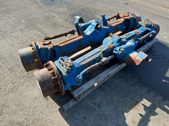 Ford 8830/TW35 most napędowy zf do ciągnika przedni