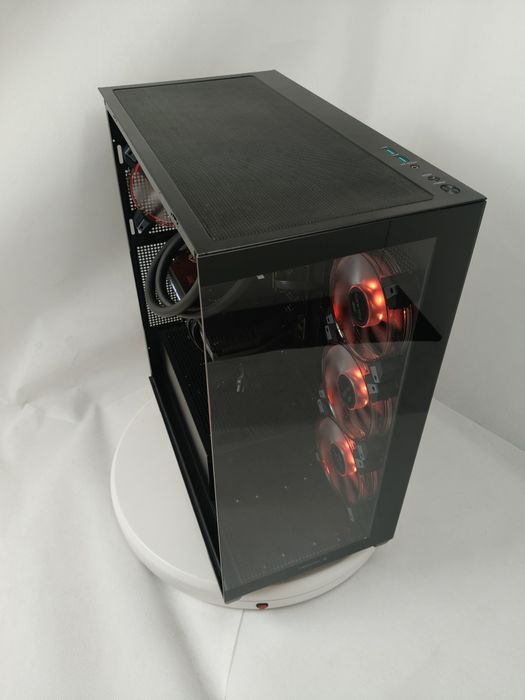 Komputer Gamingowy Ryzen 7 9800X3D,RTX 5070,32 GB,SSD,Win 11,USDT