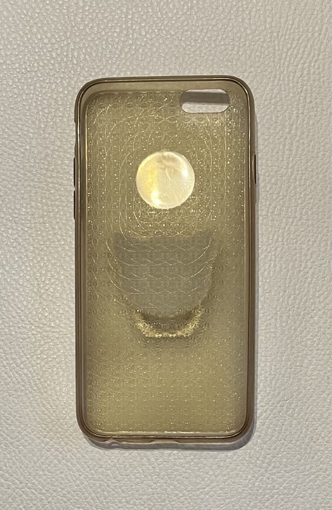 Złote transparentne etui iPhone 6