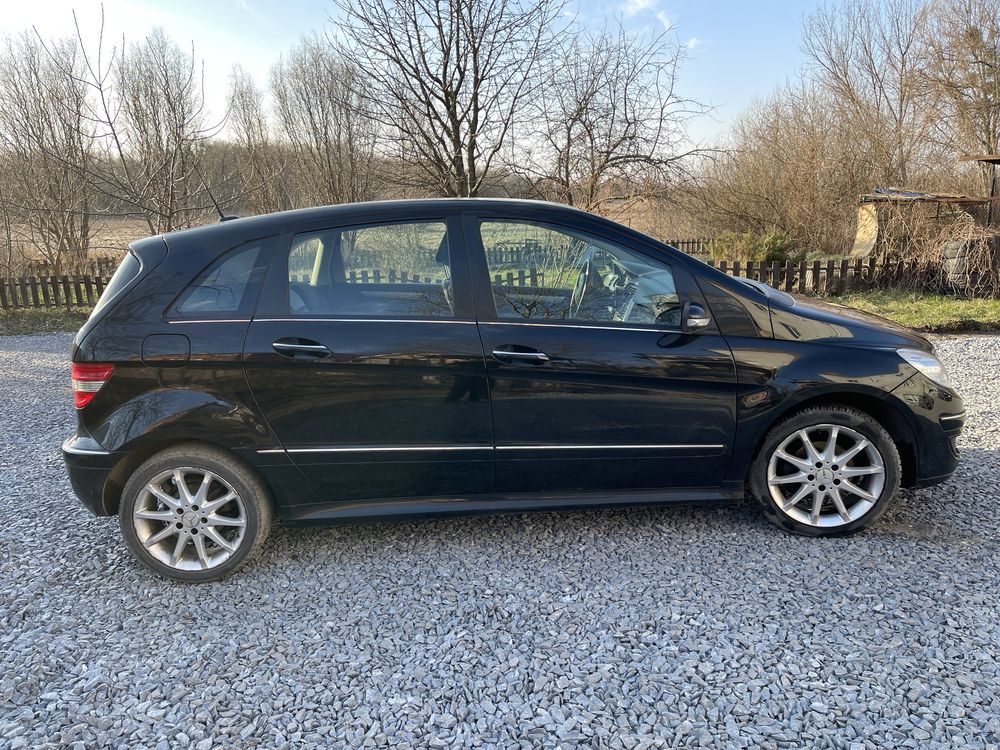 Продам авто mercedes-Benz  B150