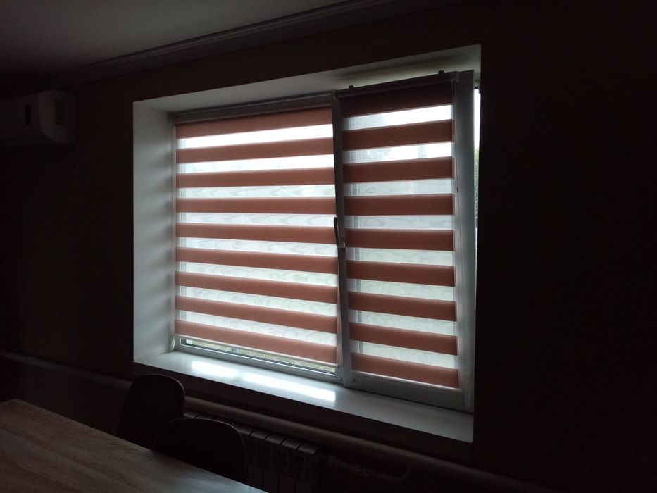 Жалюзі вертикальні/горизонтальні, День-Ніч, тканинні ролети,Пліссе