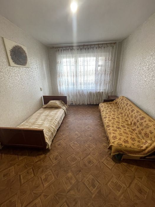 Сдам 1- комнатную квартиру на м-не Солнечный