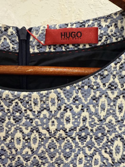 Плаття hugo boss нове