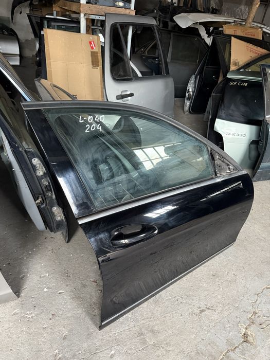 Drzwi prawe przód przednie W204 Mercedes kak 040