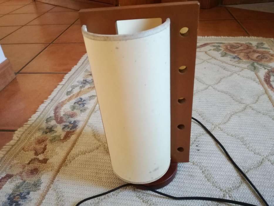 Candeeiro em pinho mel