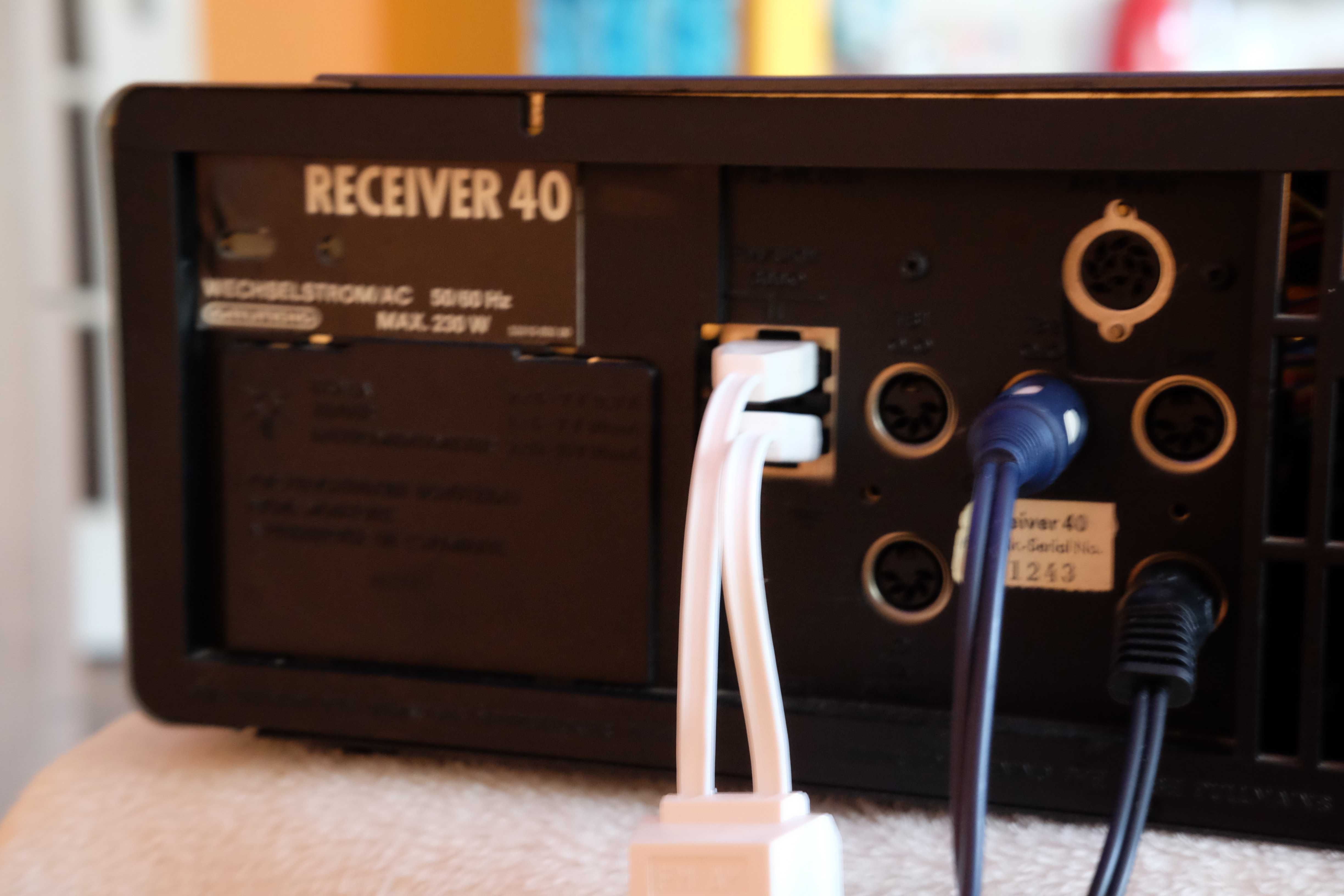GRUNDIG R40 Receiver Super-HiFi 2x50 W / 4 Ohm  Amplituner 1976/1978