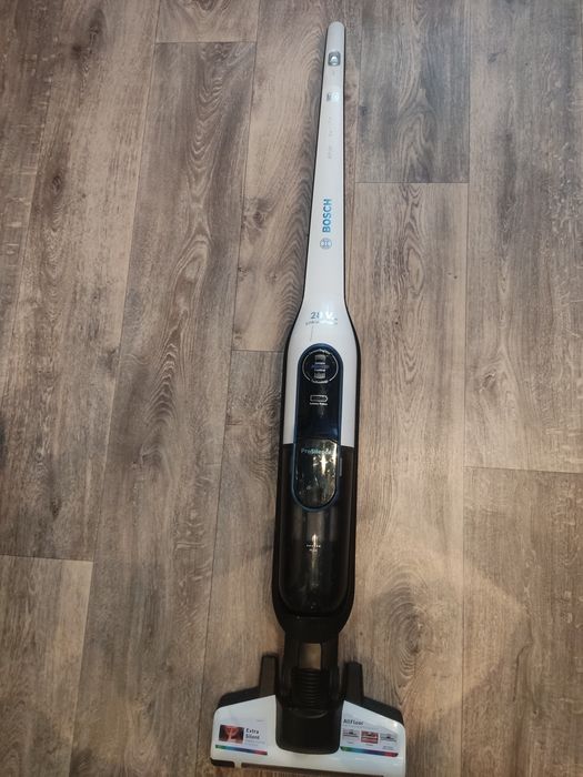 Пылесос аккумуляторный Bosch Athlet Serie 6 28v. По запчастям