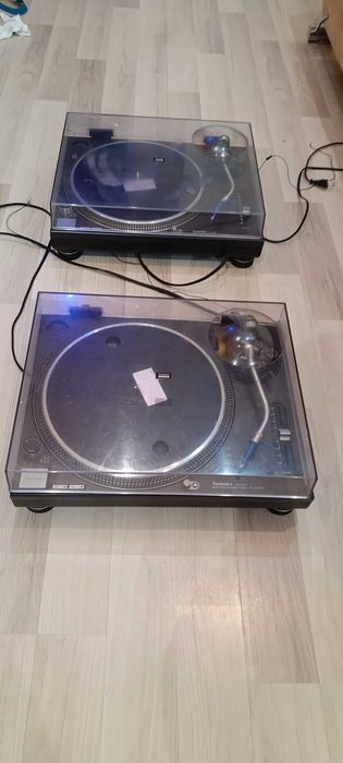 Technics sl-1210 mk2 2 sztuki