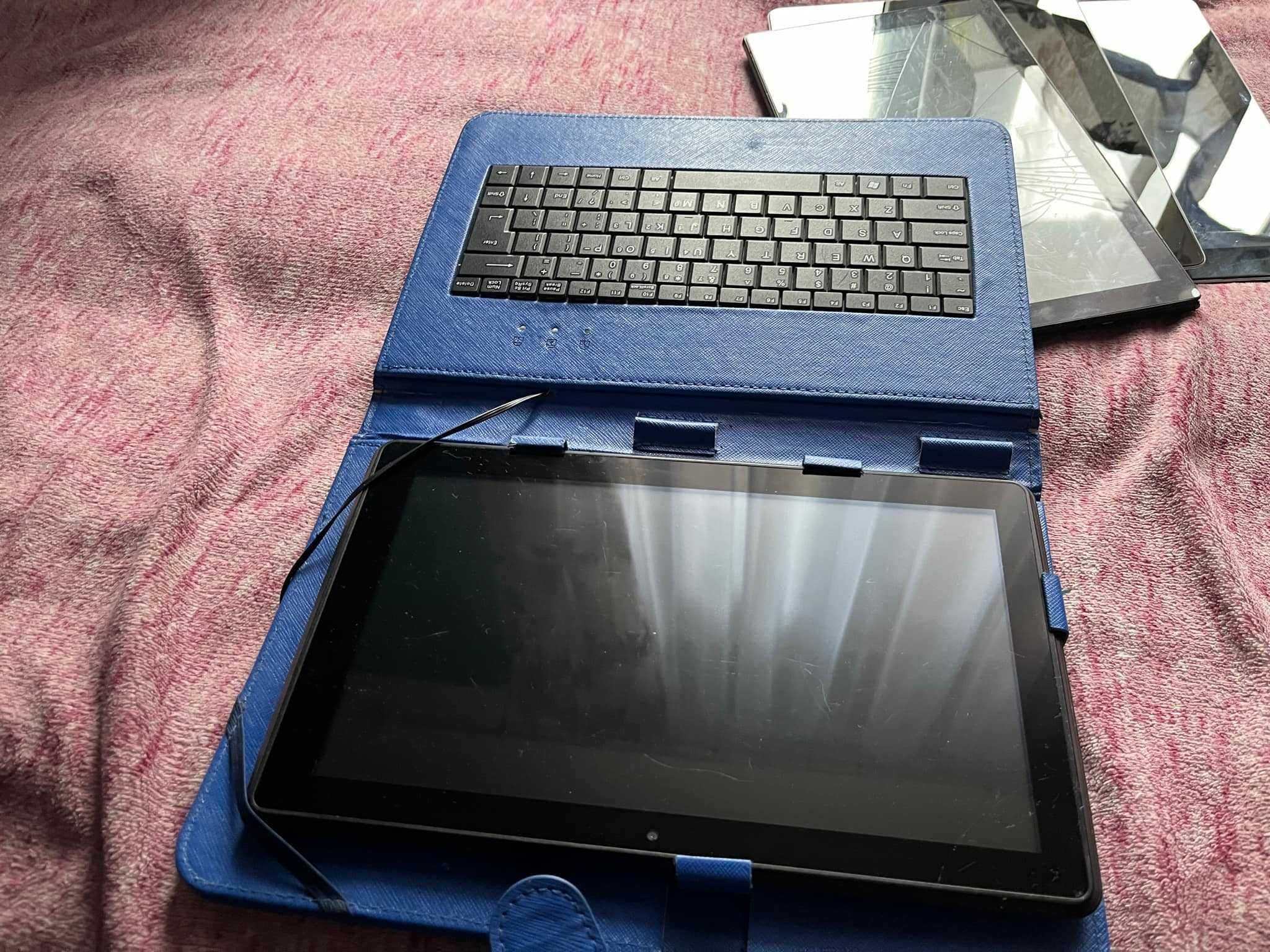 Zestaw iPad tablety 3 sztuki  iPad 32GB A1337 /3 inne modele