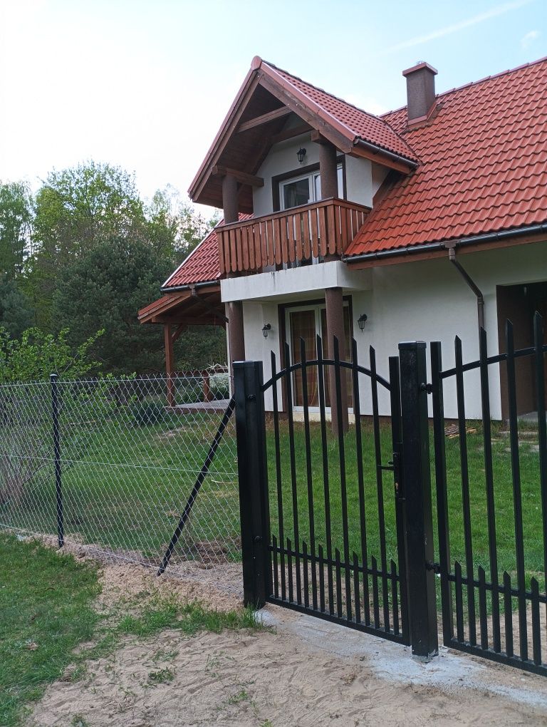 Domek pod lasem na Mazurach, wynajem.