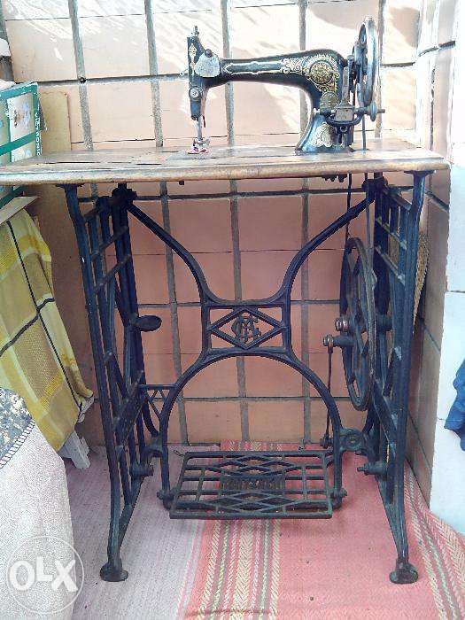 Раритетная швейная машинка MATADOR 1893 года