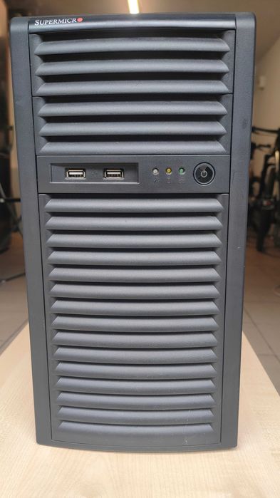 Serwer Xeon E3-1231 3.4GHz Asus P90-M 32GB RAM dyski SSD i HDD