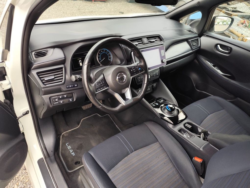 Nissan Leaf 40 E 2020 com IVA