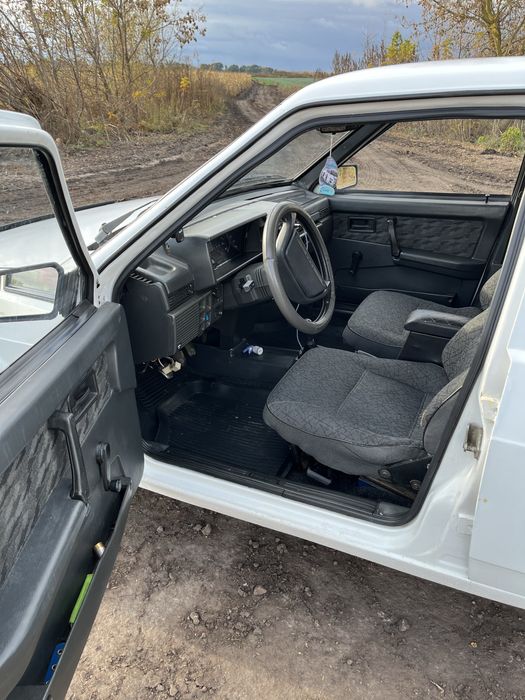 Продам ваз 21099