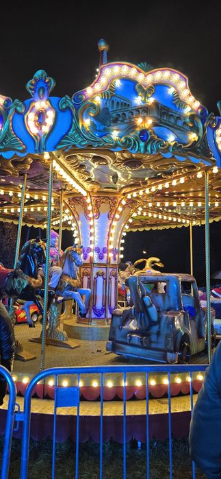 Atrakcje na jarmarki i imprezy świąteczne karuzele, dmuchańce