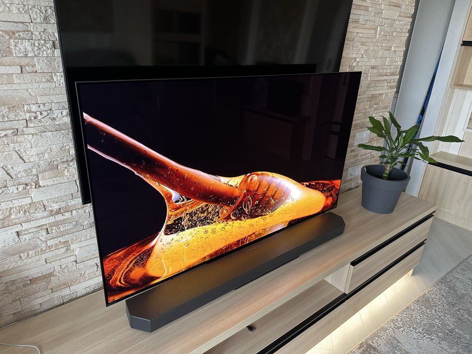 Samsung S90C 144гц QD-OLED 55 дюймів