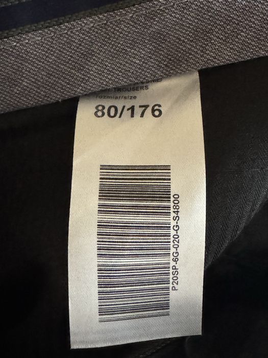 Pako Lorente garnitur granatowy