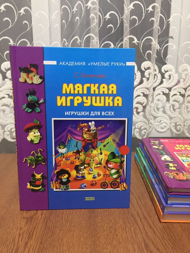 Книги, опт або по штучно