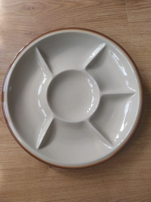 Talerz kabaret  z porcelitu pruszkow