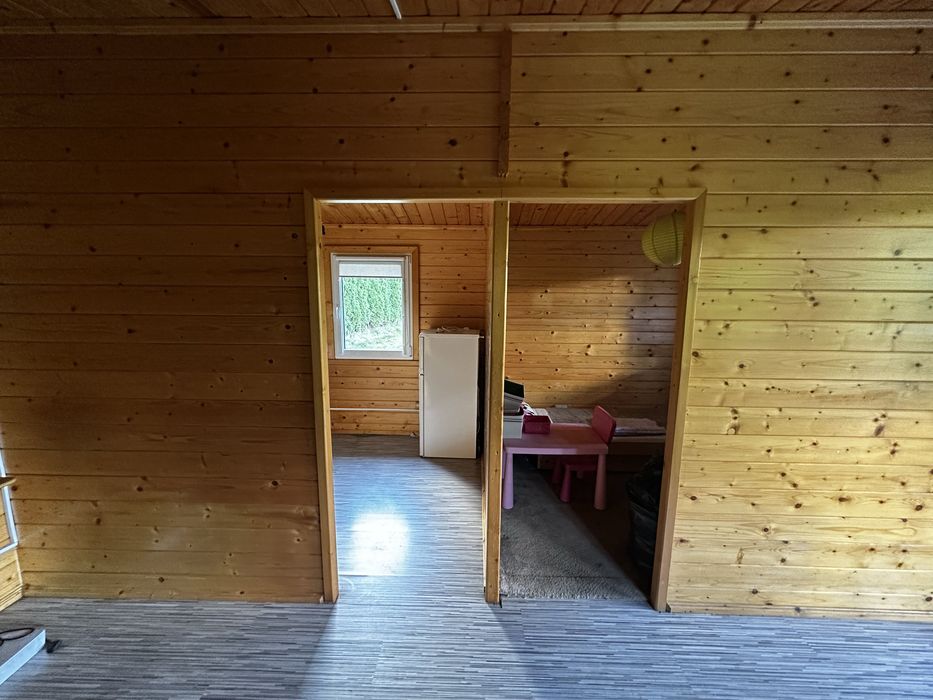 Domek drewniany letniskowy 35m2 z tarasem bez wyposażenia
