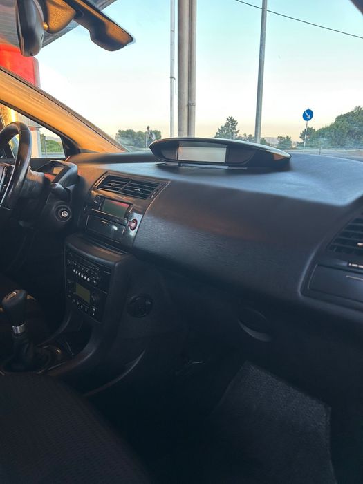 Citroën c4  3500€