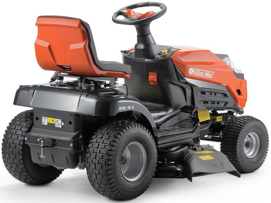 Oleo Mac Om 109L/16 K Traktorek Ogrodowy Do Trawy Boczny Wyrzut 108Cm