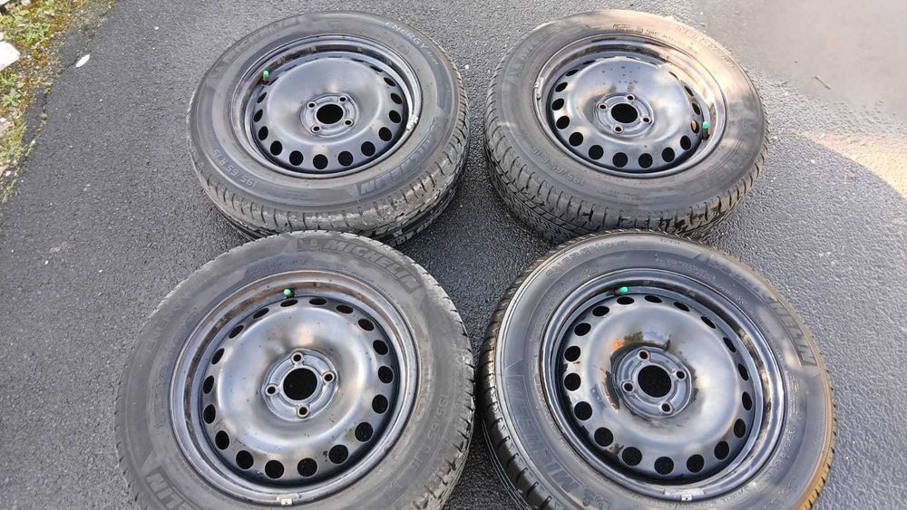 Felgi Stalowe 6,5Jx15 4x100 Renault Dacia