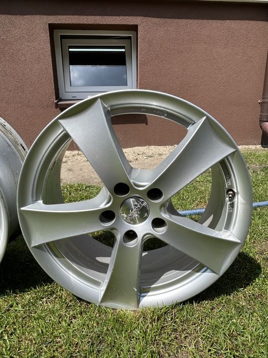 Felgi dezent 17 15x112 Audi Volkswagen