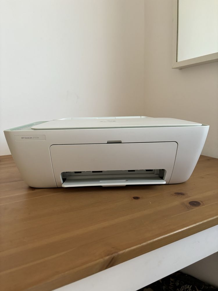Impressora HP DeskJet 2722e
