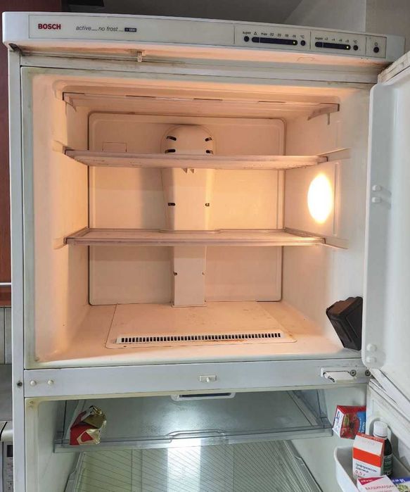 Холодильник 200х70х65см BOSH KSU44   403л.