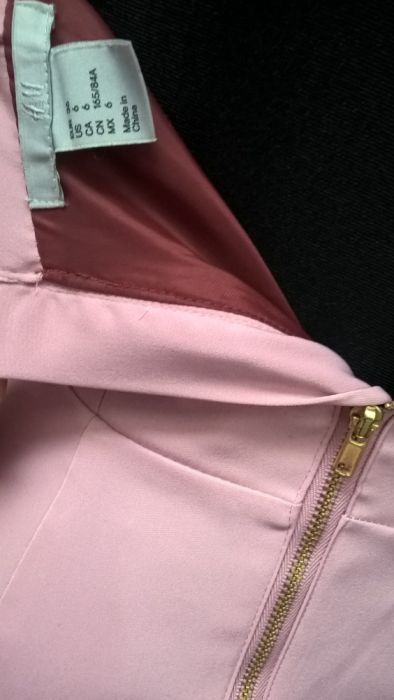 Baskinka H&M elegancka sukienka pudrowy róż wesele S 36