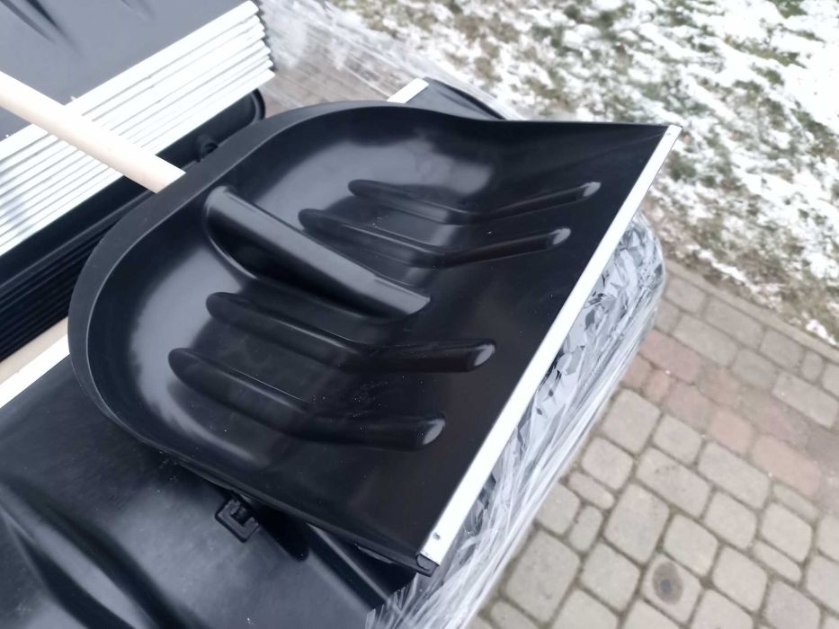 Łopata do śniegu 45 cm szerokość z trzonkiem