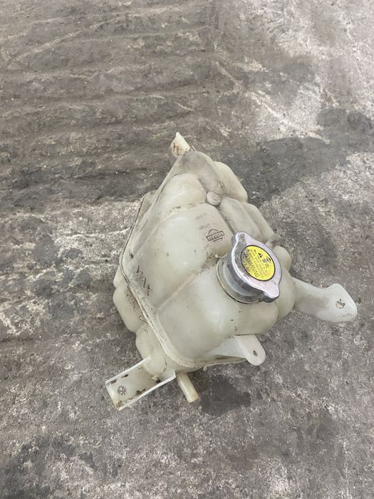 Бачок на антифриз Nissan Navara D40 Pathfinder R51 ( навара патфіндер)