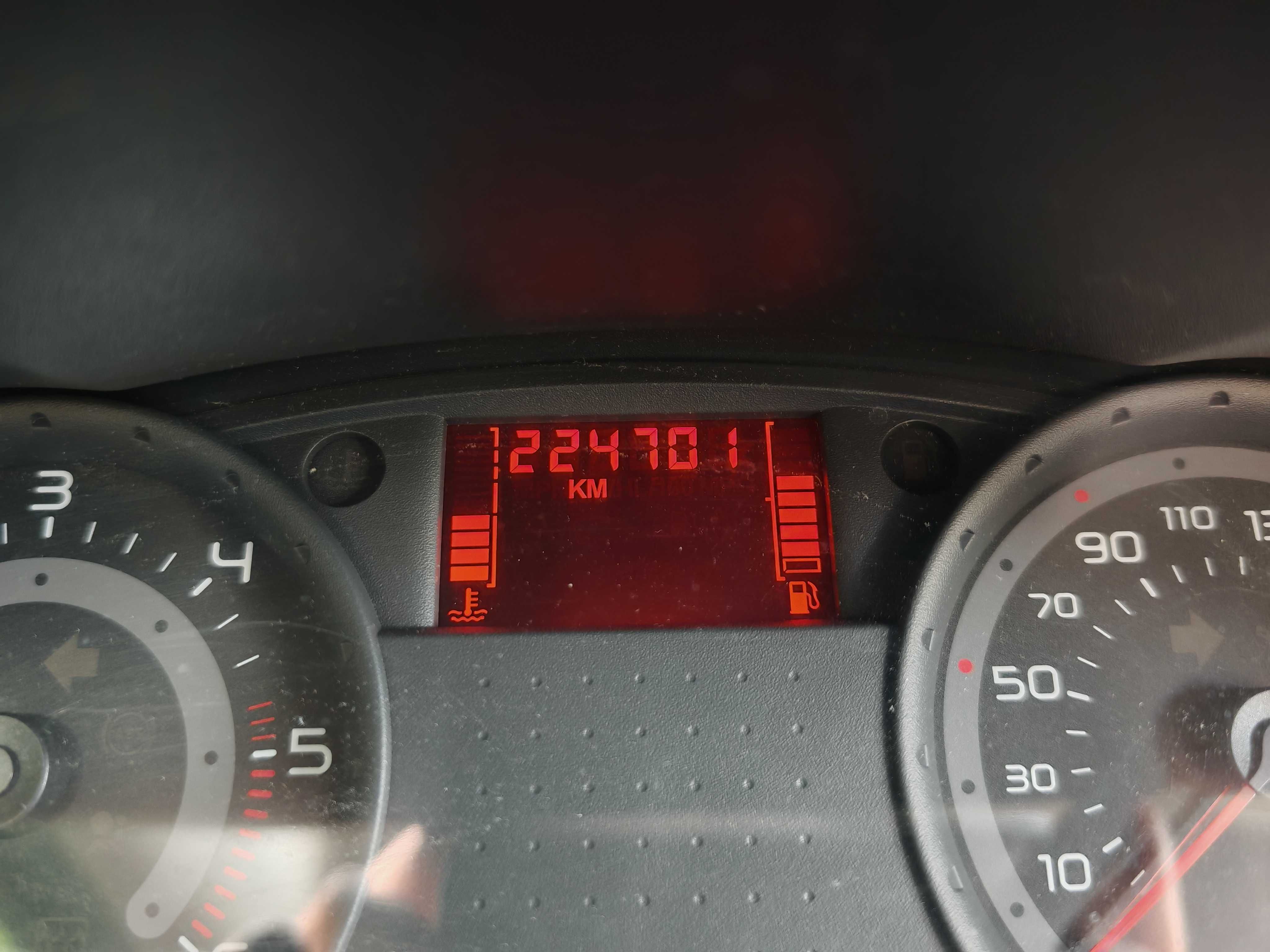 Renault Clio 3 1.5 DCI
