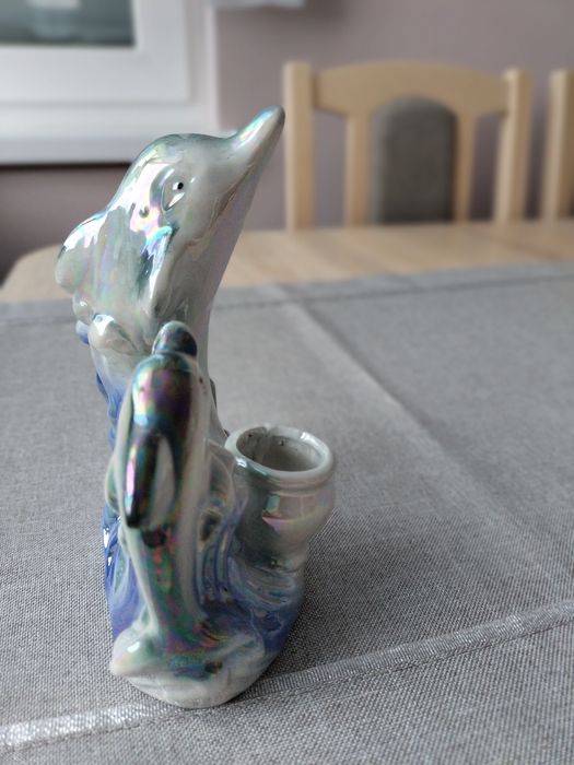 Świecznik z delfinkami