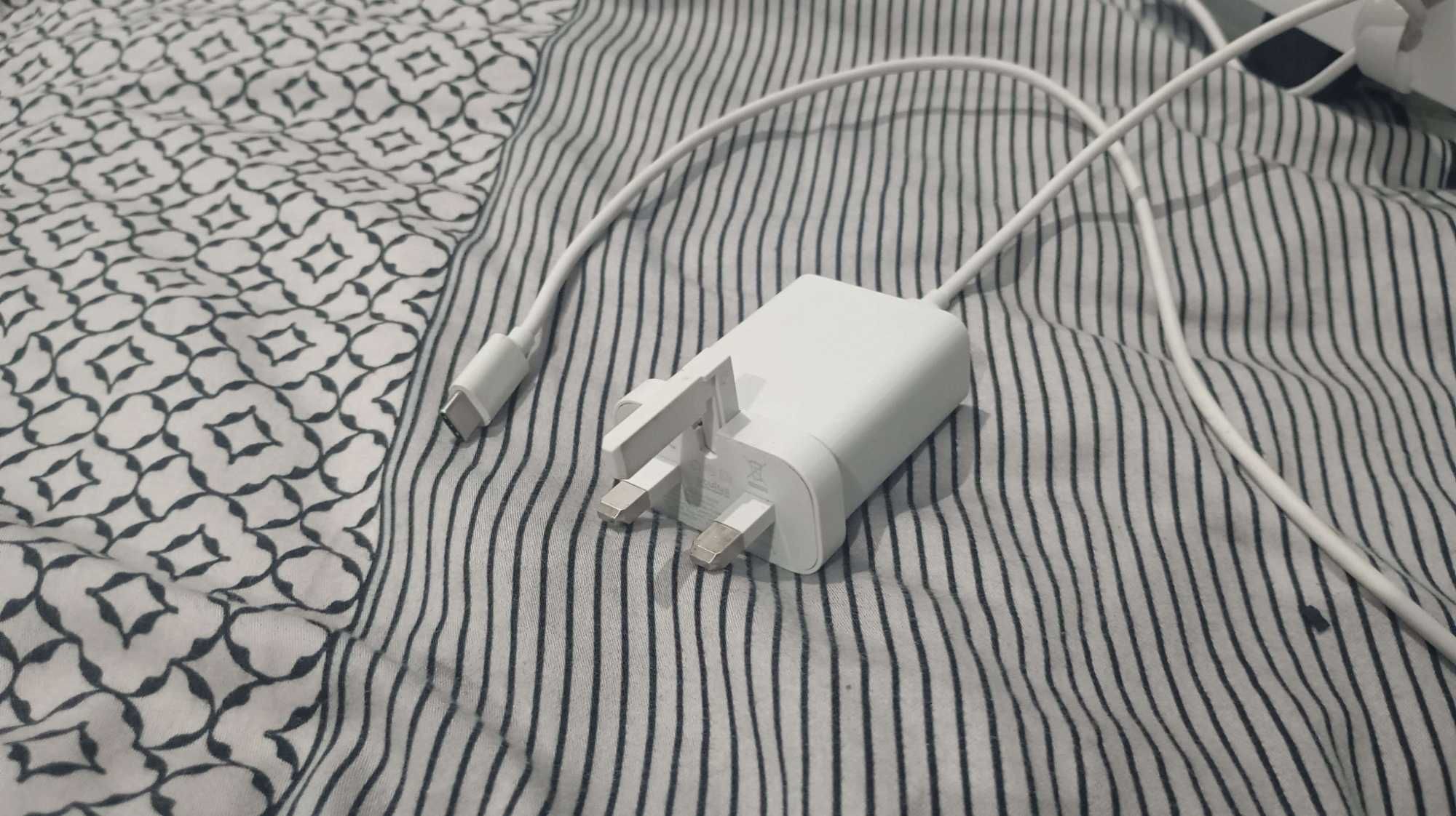 Oculus Quest 2 + Elite Strap (Battery)