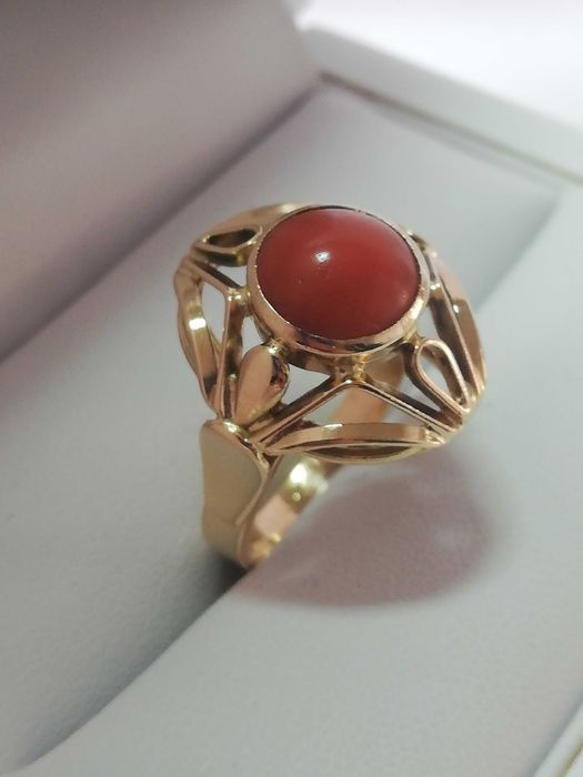 Złoty pierścionek prawdziwy koral  70 lata PRL Certyfikat autentycznoś