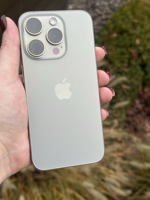 Iphone 15 Pro 256gb Neverlock на фізичній сім карті