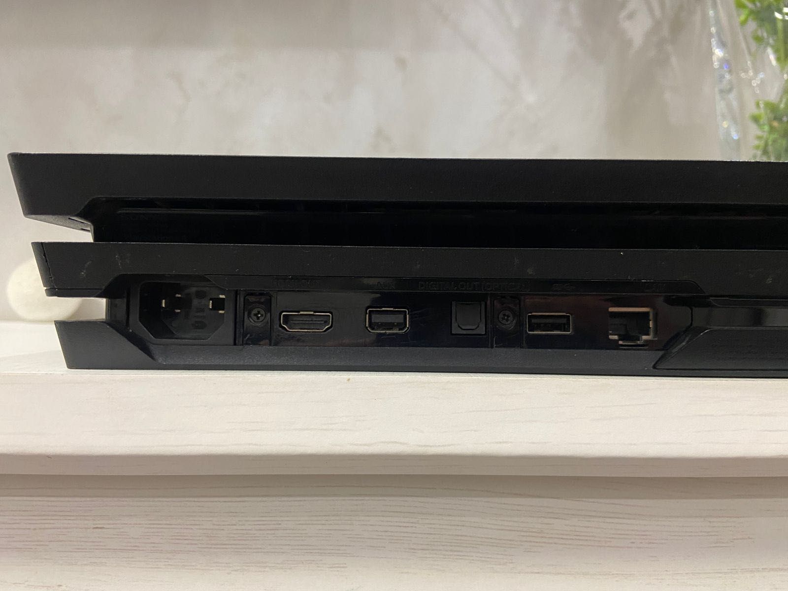 PlayStation 4 Pro 1 TB