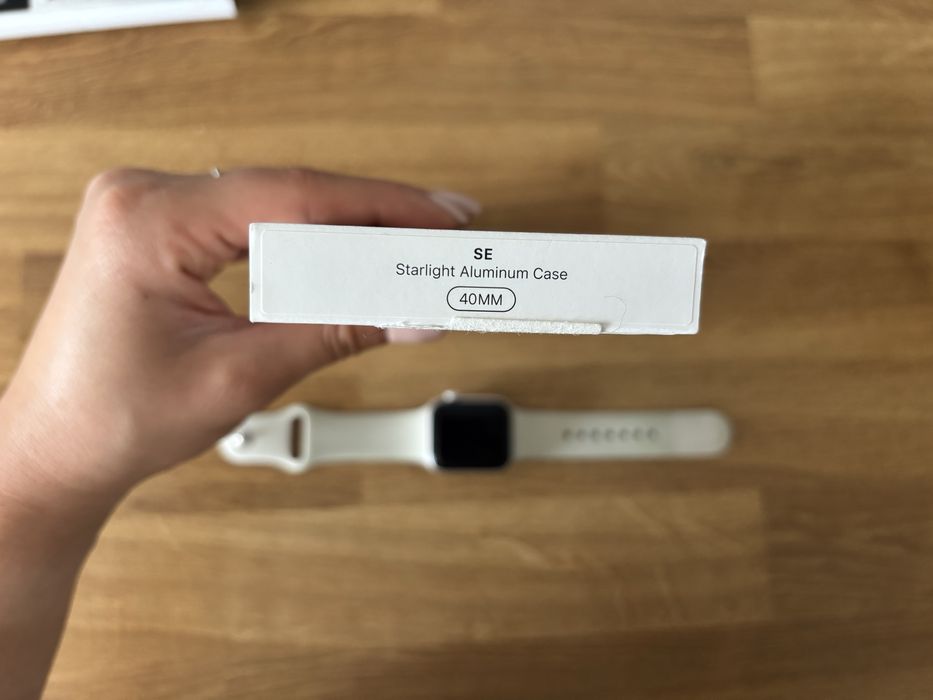 Zegarek Apple Watch SE 2nd gen 40mm Starlight A2722 smartwatch gps
