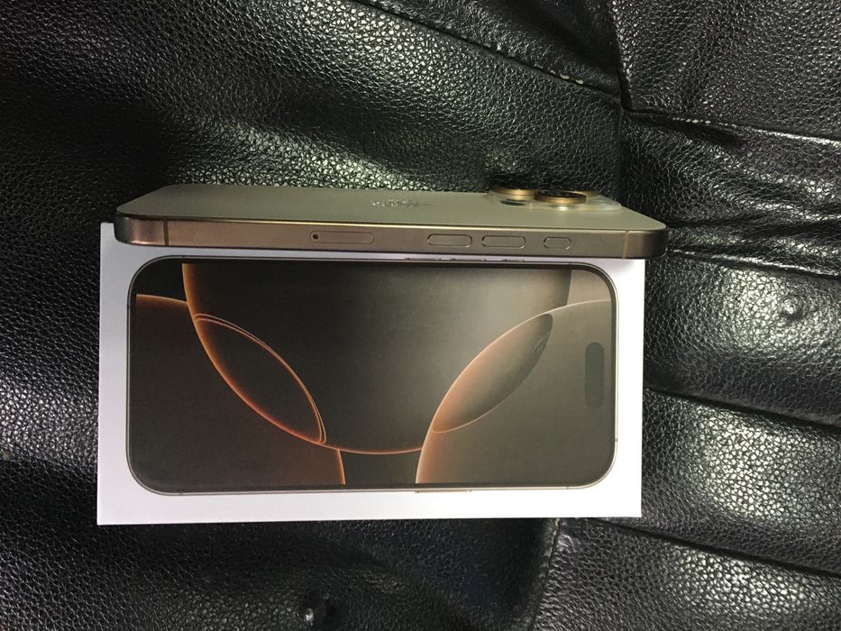 Apple Iphone 16 Pro 128Gb Desert Titanium Фізична Сім