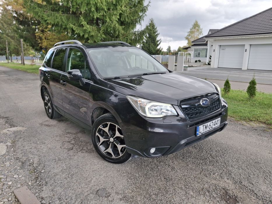Subaru Forester Benzyna Automat 2 kpl kół