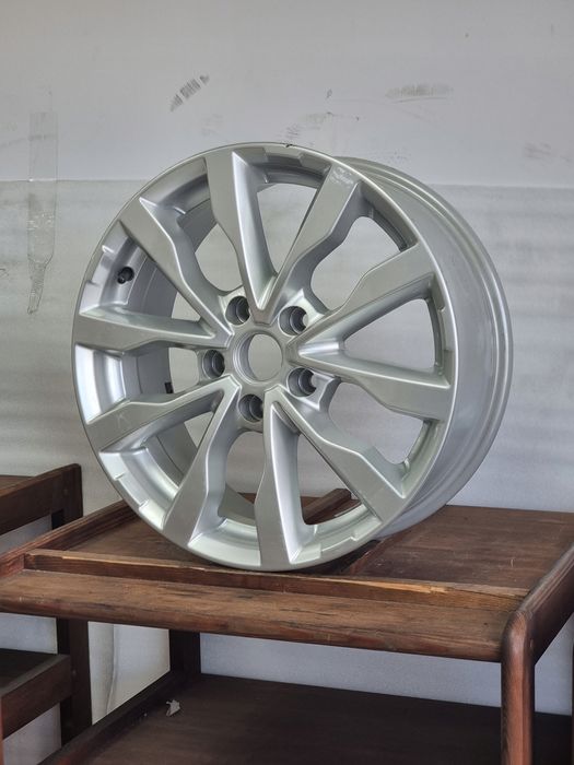 Felga Aluminiowa 17 Cali Wi157017 Renault Megane Talisman 7X17 Et 43