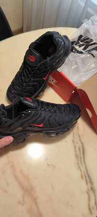 Продам кросівки Nike AIR MAX TN