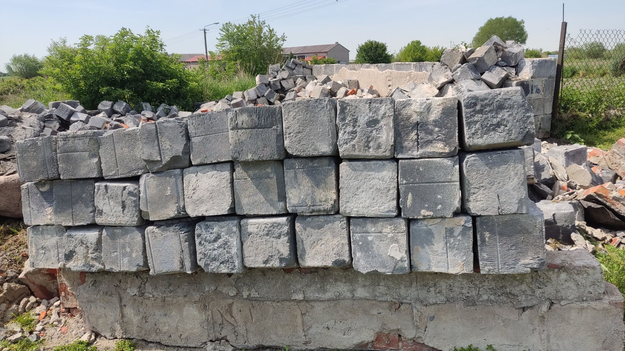 Oddam gruz beton za darmo