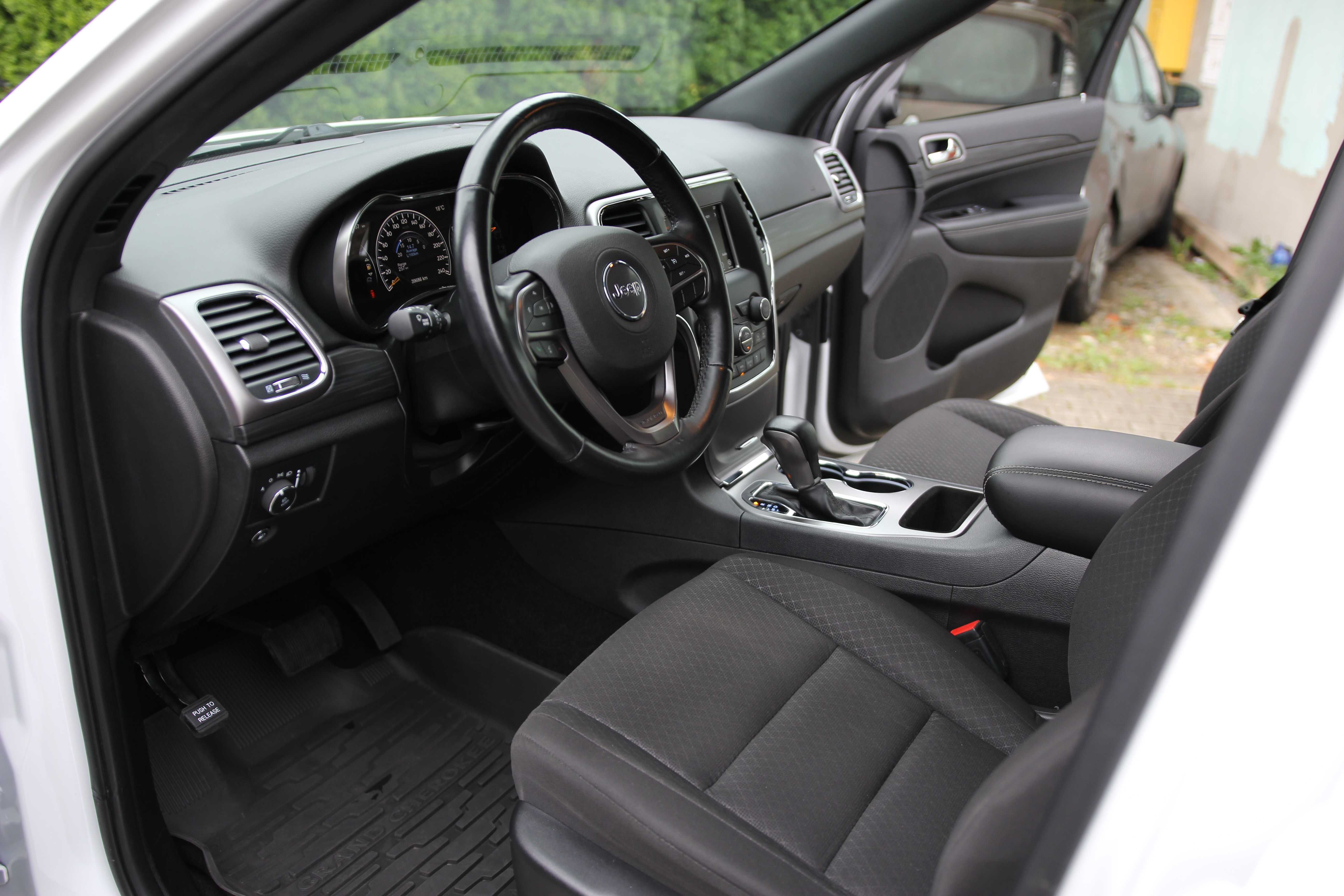 Jeep Grand Cherokee 2021r.