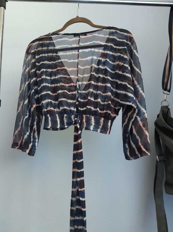 Lekka bluzeczka crop top ala kimono/ S/ Reserved/ NOWA