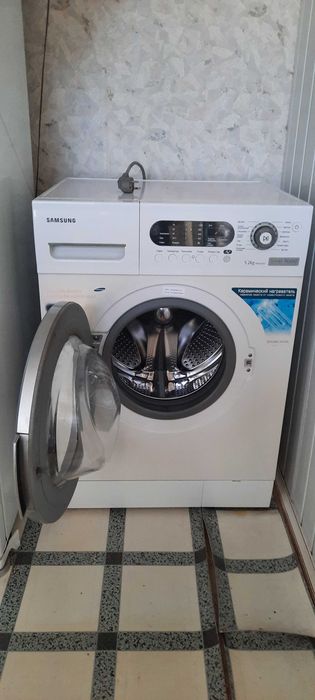 Стиральная машина Samsung